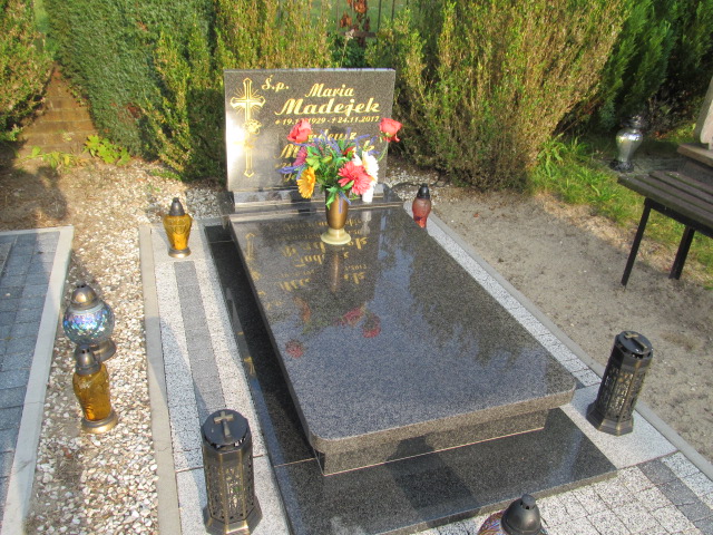 Grób Tadeusz Madejek