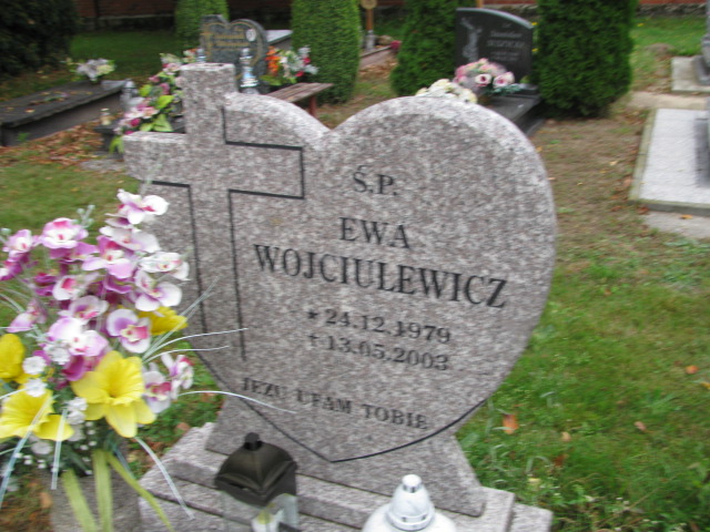 Ewa Wojciulewicz 1979 Gmina Żagań - Grobonet - Wyszukiwarka osób pochowanych